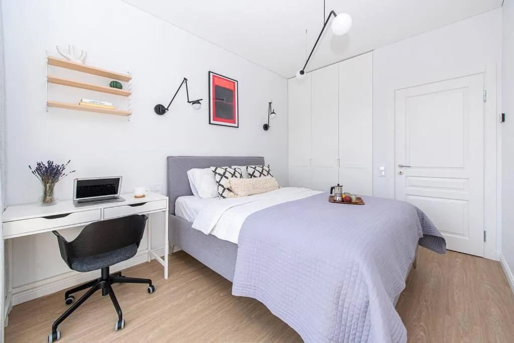 Image of 1bdr Apt w/Balcony, free Pkg