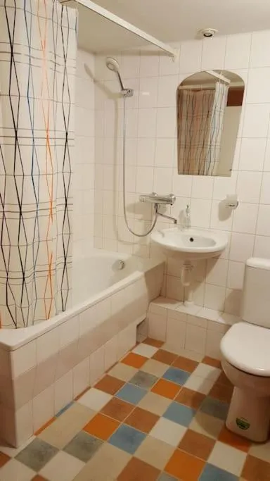 Image 4 of 2 bedroom Old town apartment with mezzanine