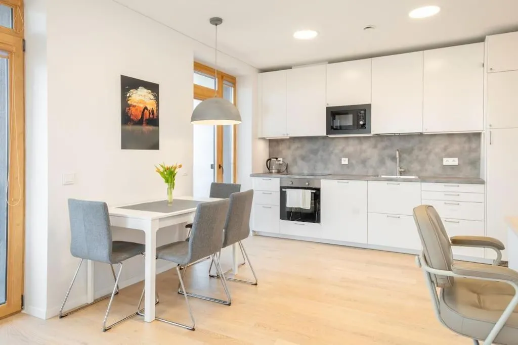 Image 6 of Apartment with balcony and castle view by URBAN RENT