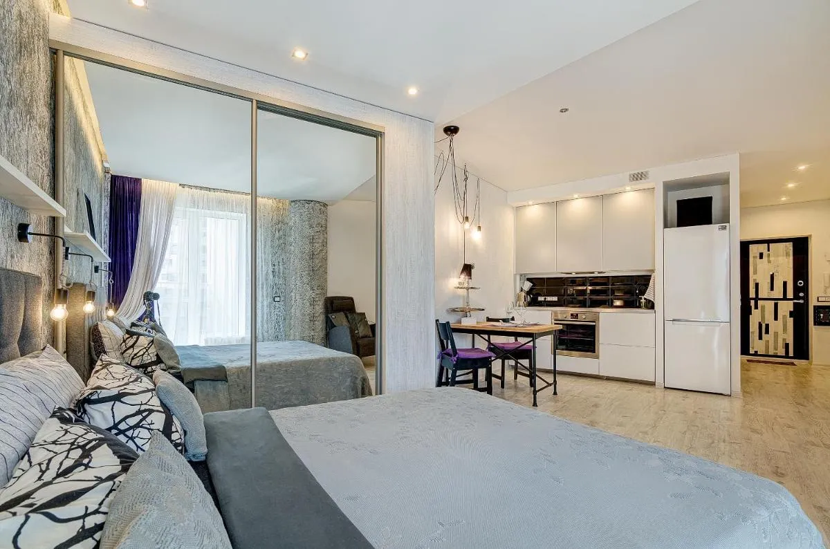 Image 2 of Black & White Apartment near Akropolis