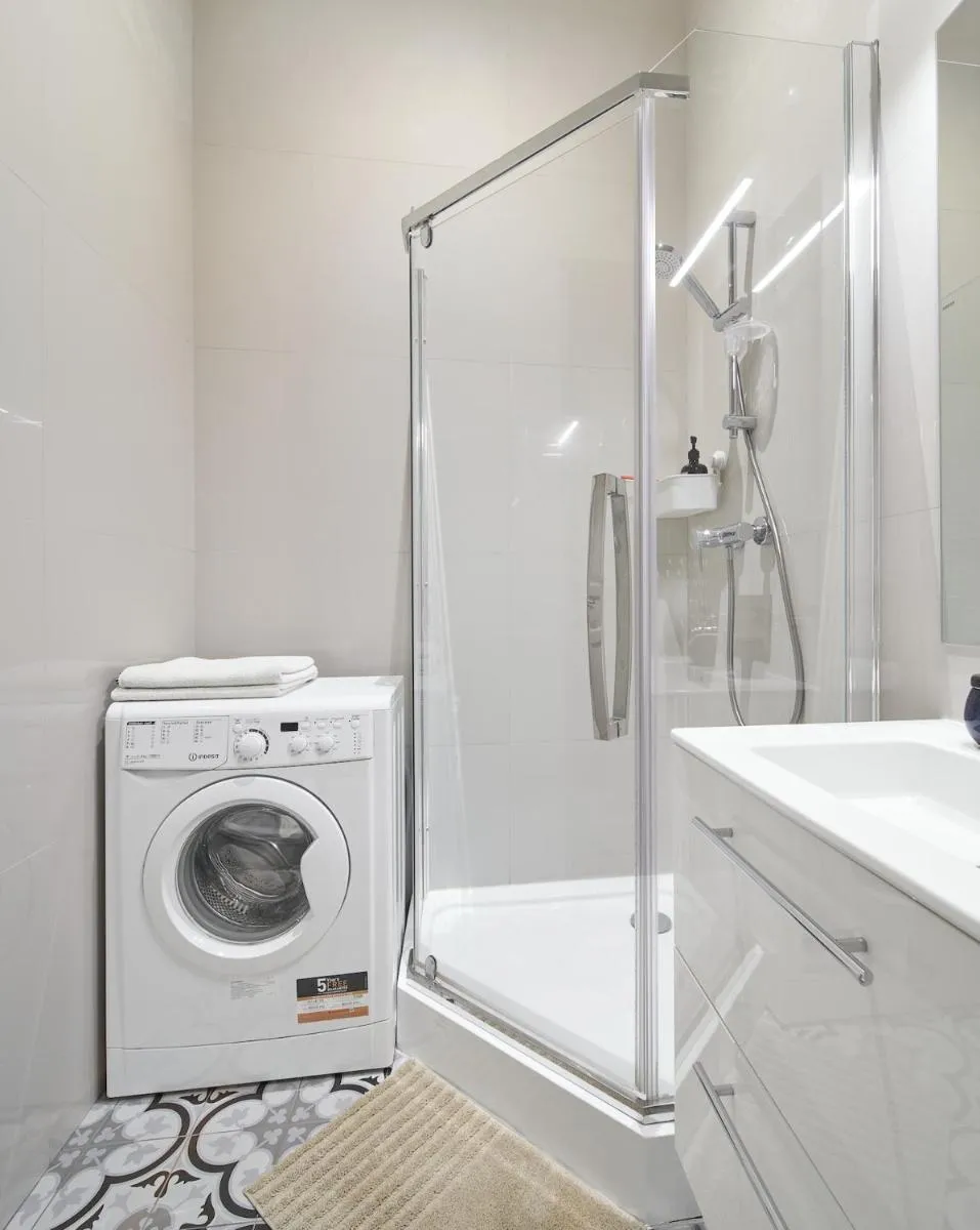 Image 6 of Bright and Warm Apartment, Vilnius City Centre
