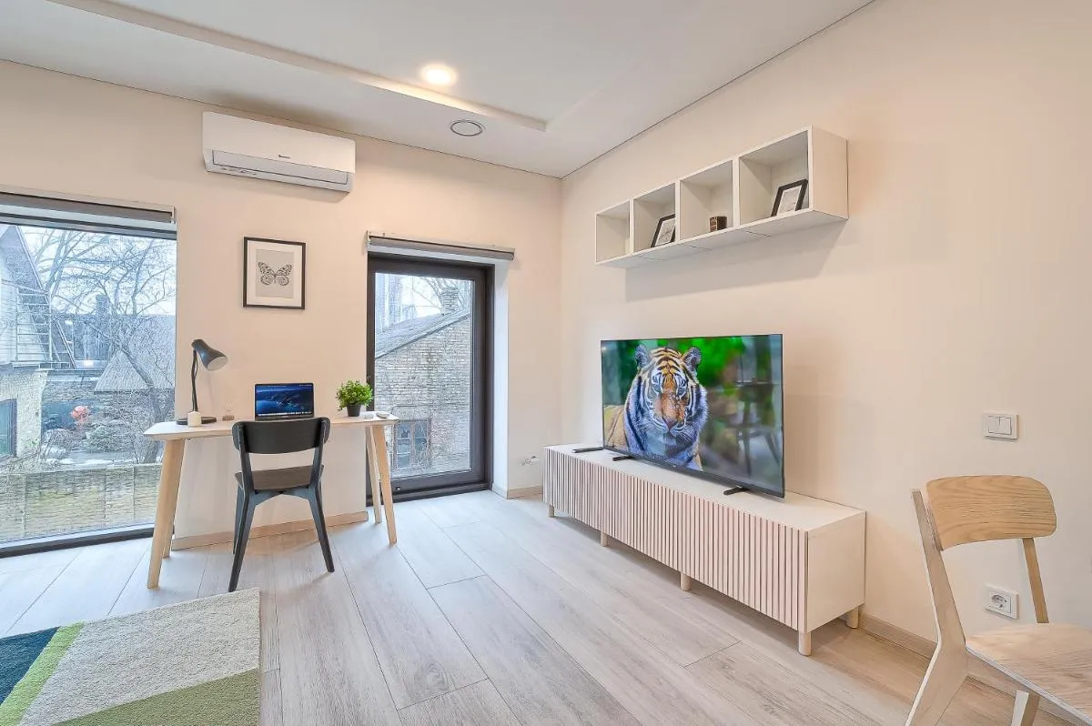 Image 4 of Business-class apartments x Free Parking x SELF CHECK IN 24×7 by H&H