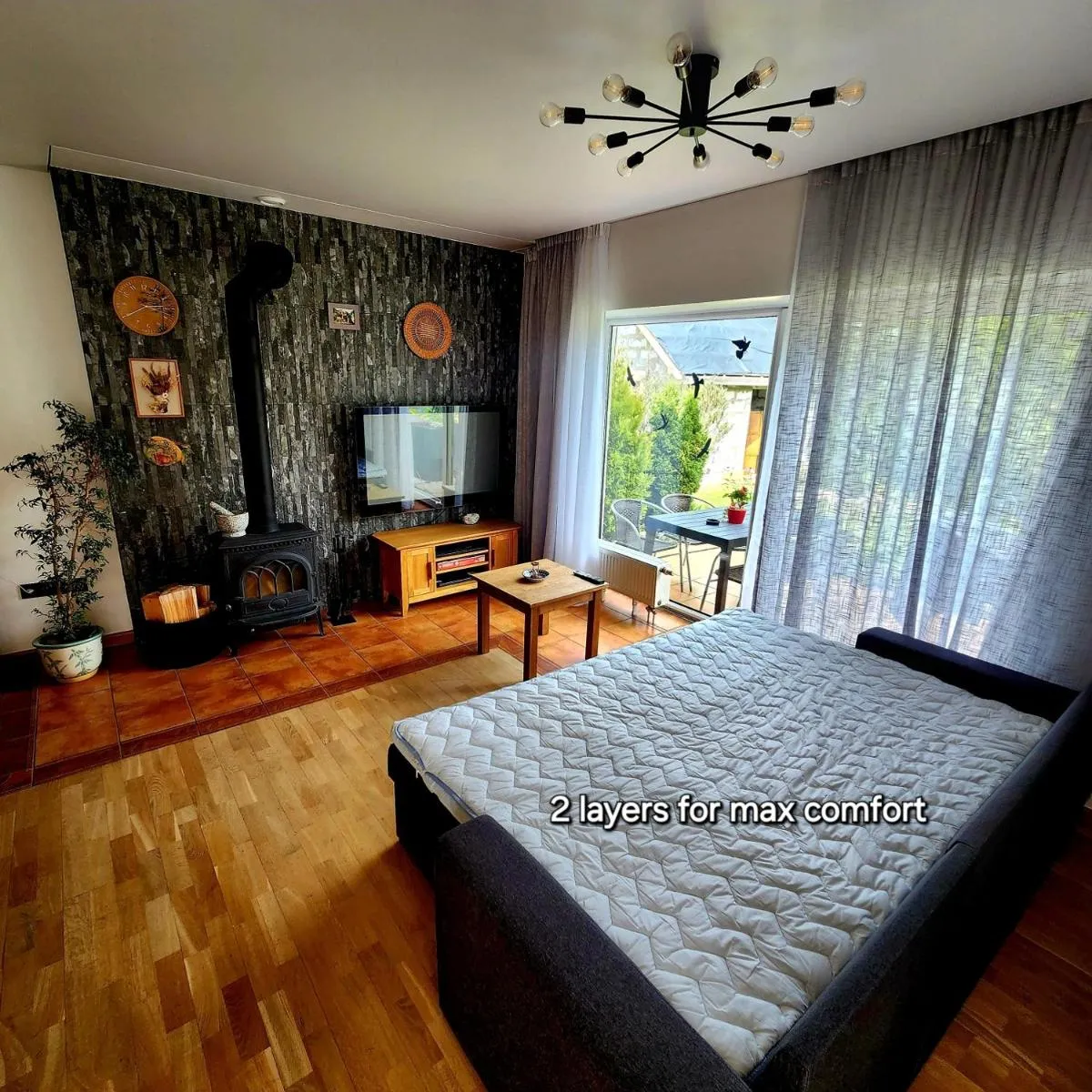 Image 6 of Calm garden Suite near Green Lakes