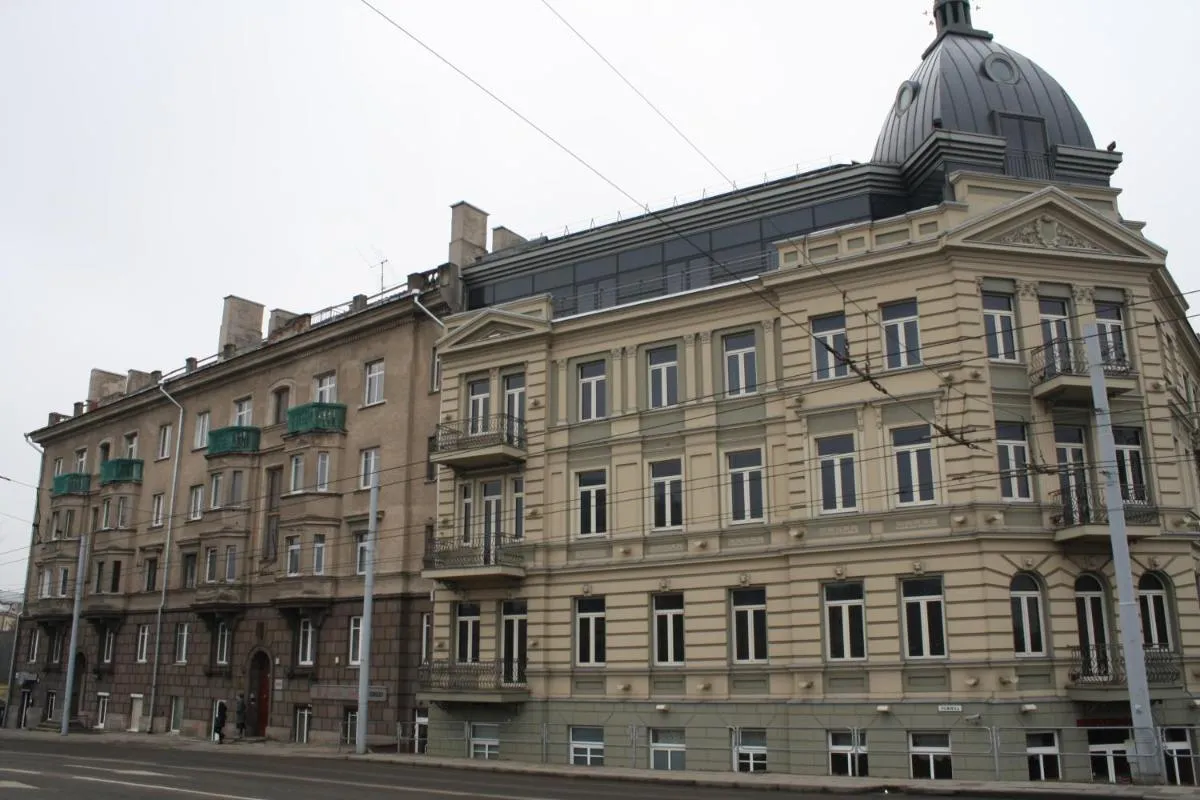 Image 5 of Cathedral Apartments