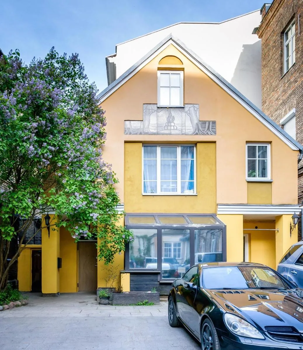 Image 5 of Cathedral apartment, perfect for couples