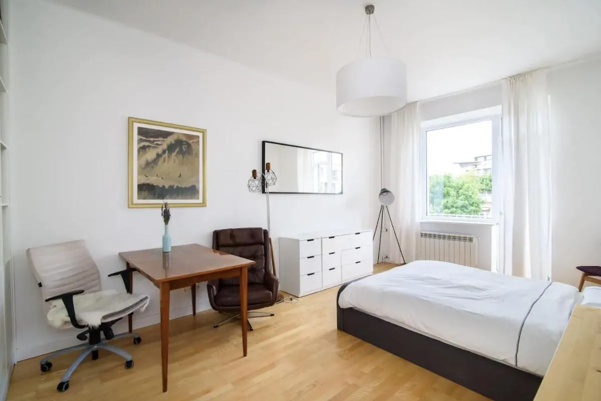 Image 1 of Charming Apartment with Great Location by URBAN RENT