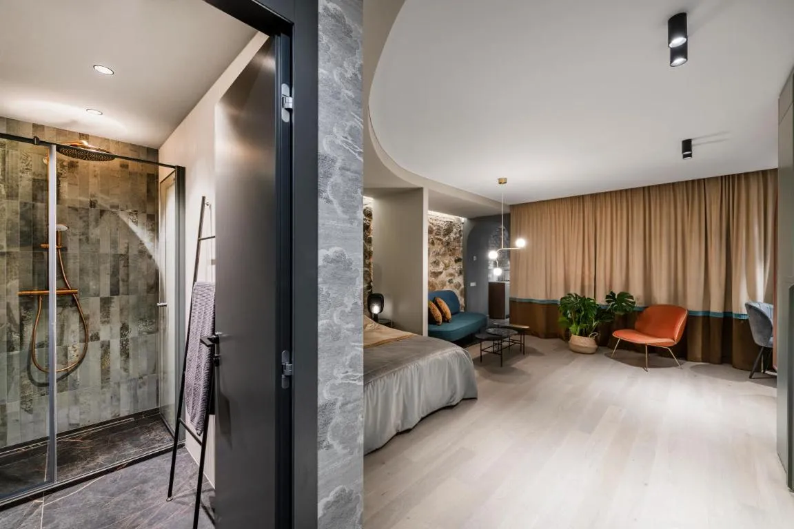 Image of City square center apartment