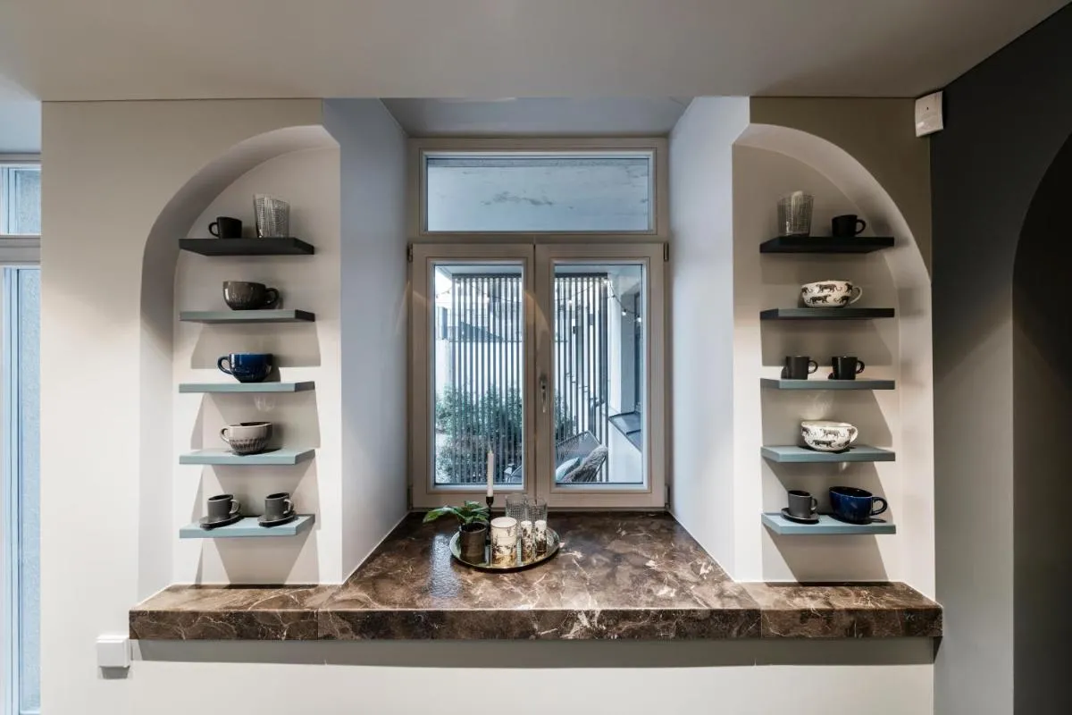 Image 3 of City square center apartment
