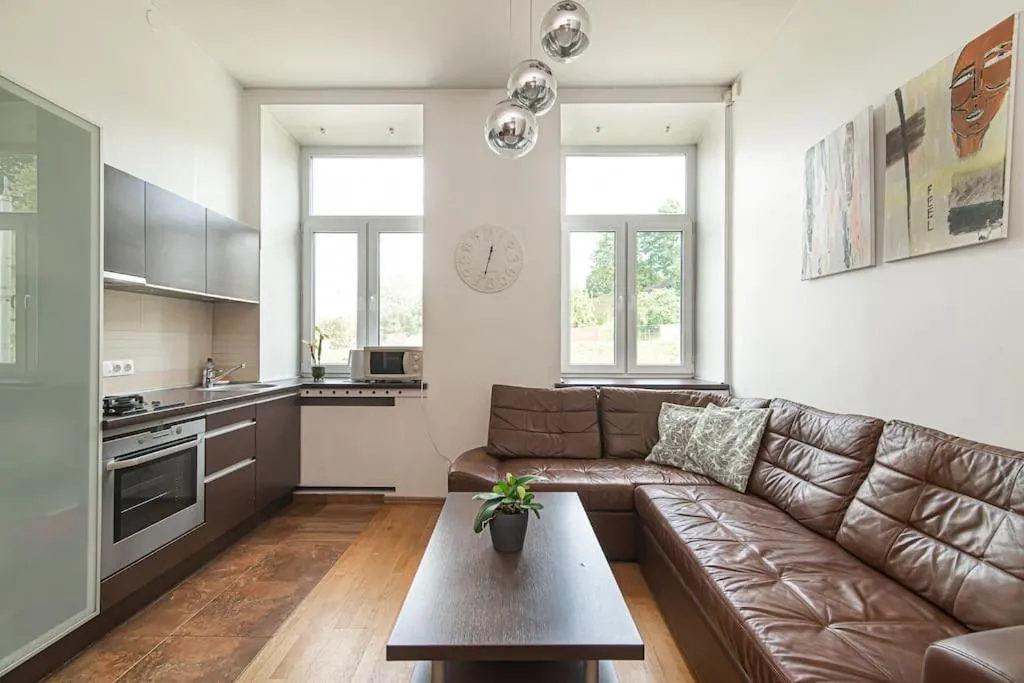 Image 3 of Comfortable 2-bedroom Apartment