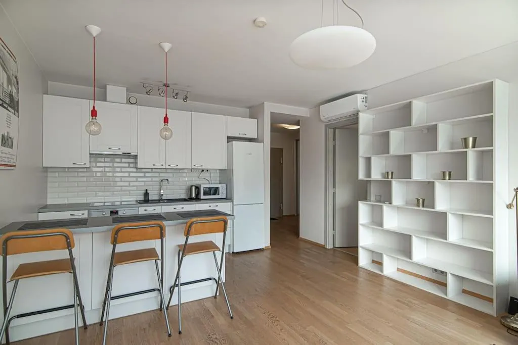 Image 3 of Comfortable City Center Apartment by URBAN RENT