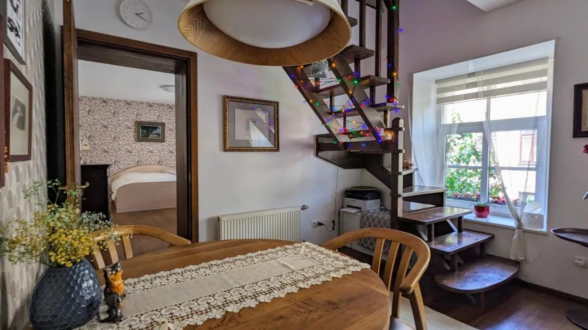Image 1 of Cozy Apartment with free parking by Town Hall