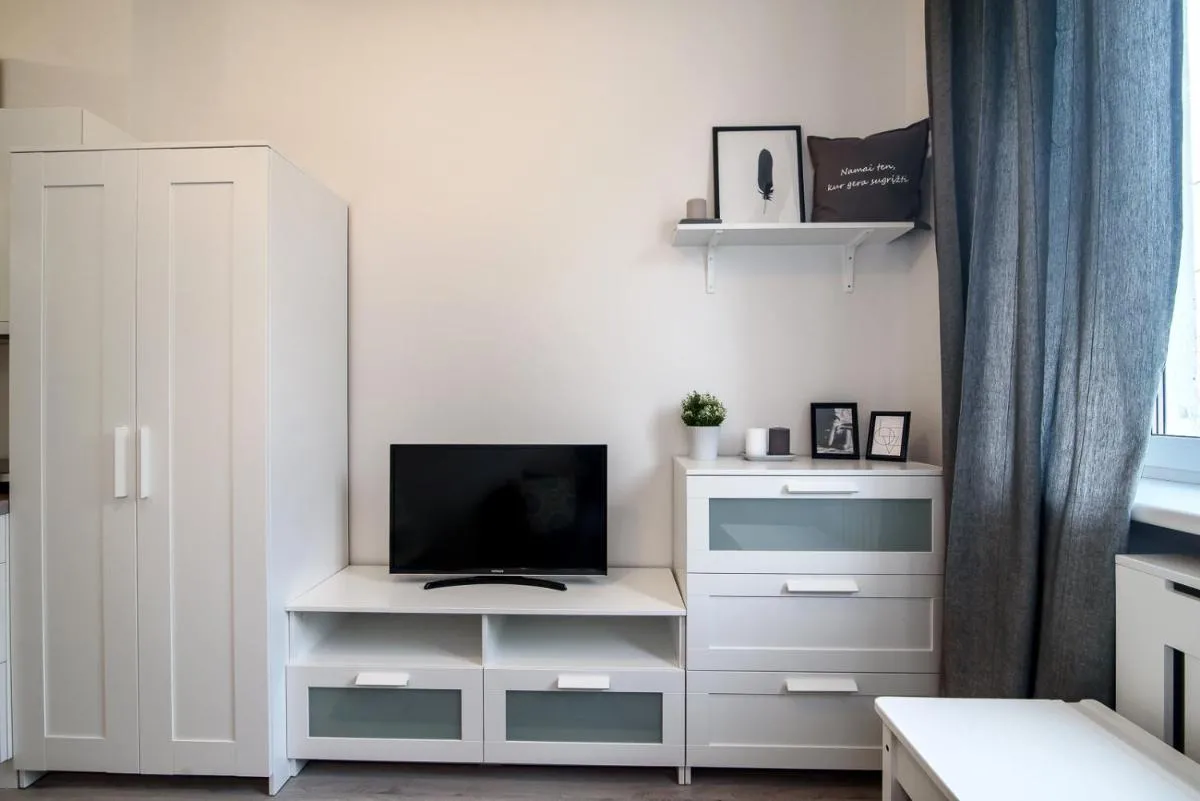 Image 3 of Cozy Loft / Near Gates of Dawn / Free Netflix