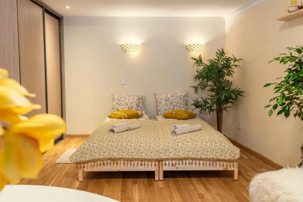 Image 1 of Cozy Suite Roomita