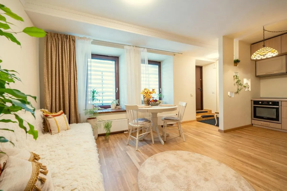Image 3 of Cozy Suite Roomita