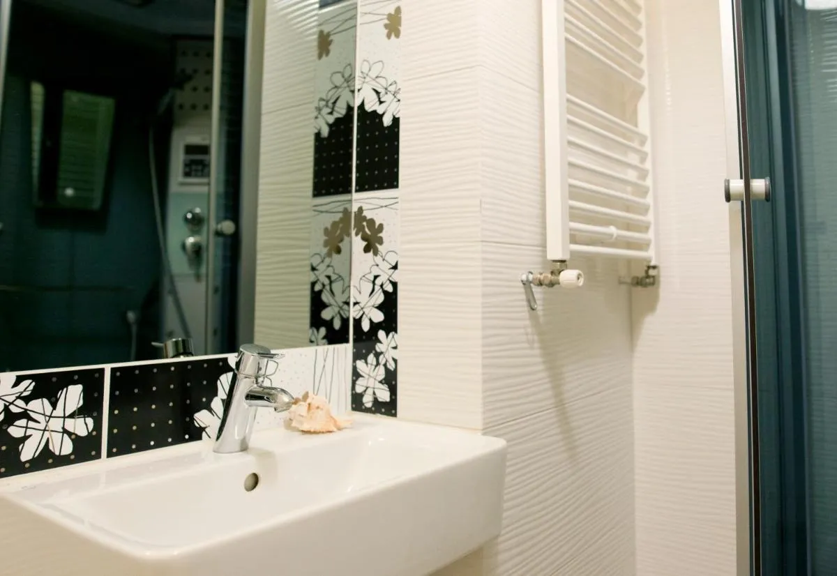 Image 1 of Cozy studio in Old Town by URBAN RENT