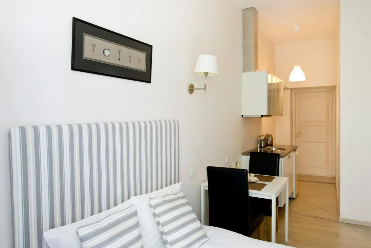 Image 2 of Cozy studio in Old Town by URBAN RENT