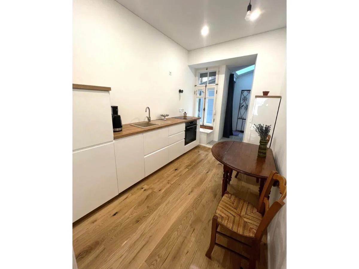 Image 3 of Cozy studio in Sv Stepono g.