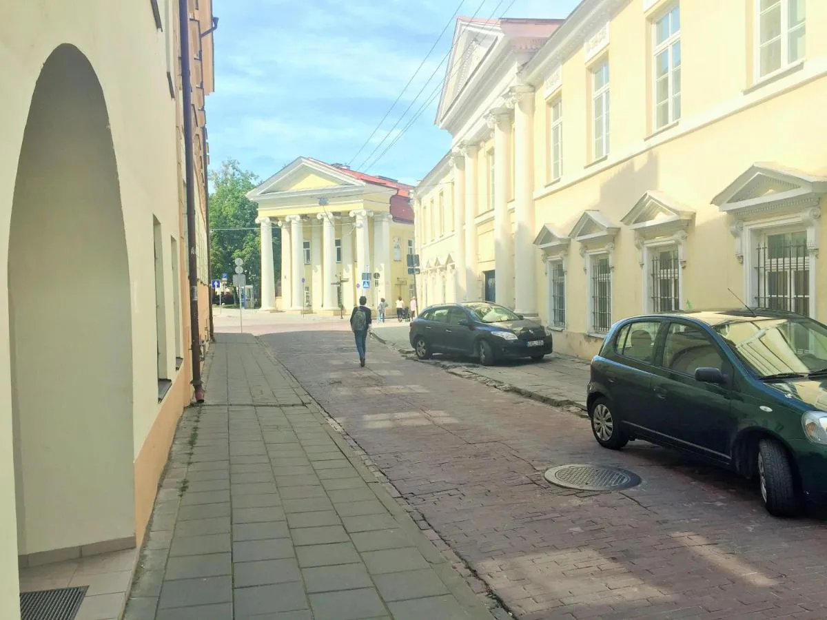 Image 4 of Duke Apartments