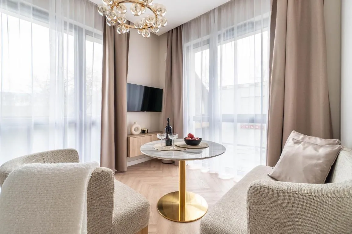 Image of Golden Apartment Paupys
