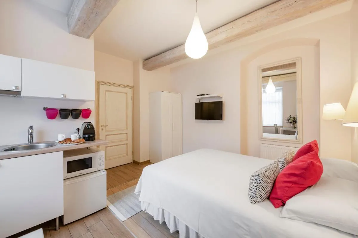 Image 3 of Guoda Apartments