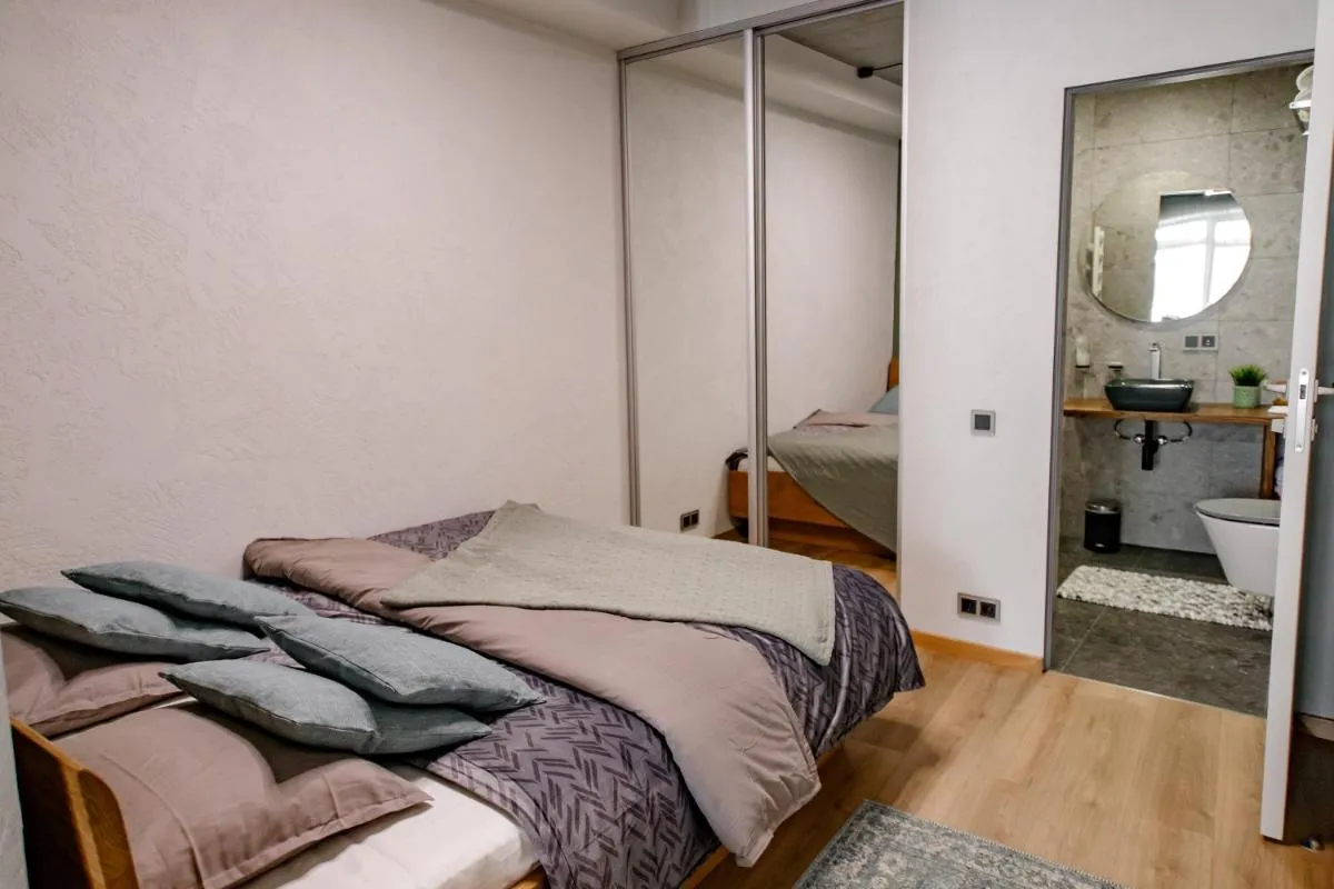 Image 1 of Hales Old Town Urban Apartments