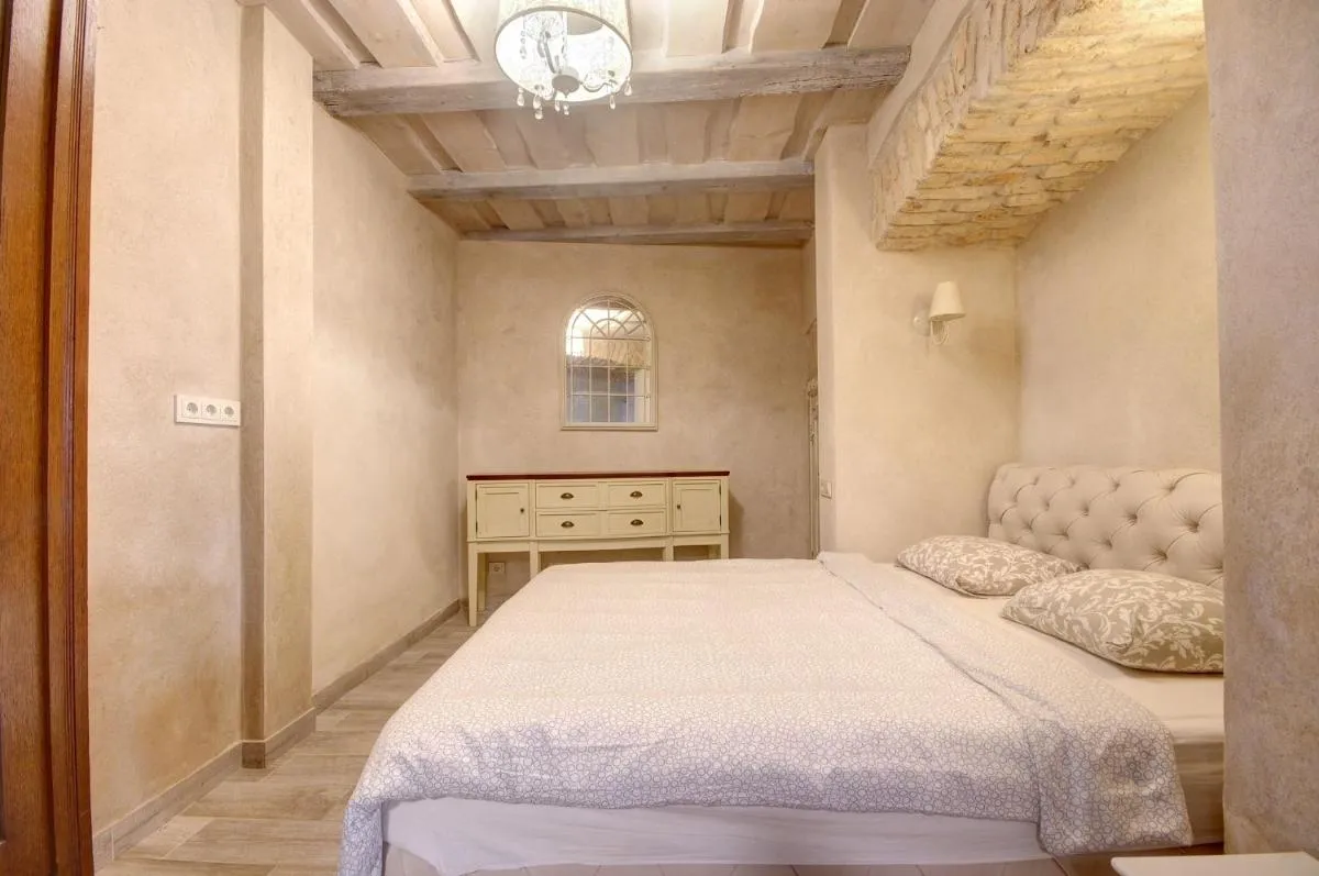 Image 5 of Historical apartments x Free parking SELF CHECK IN 24×7 by H&H