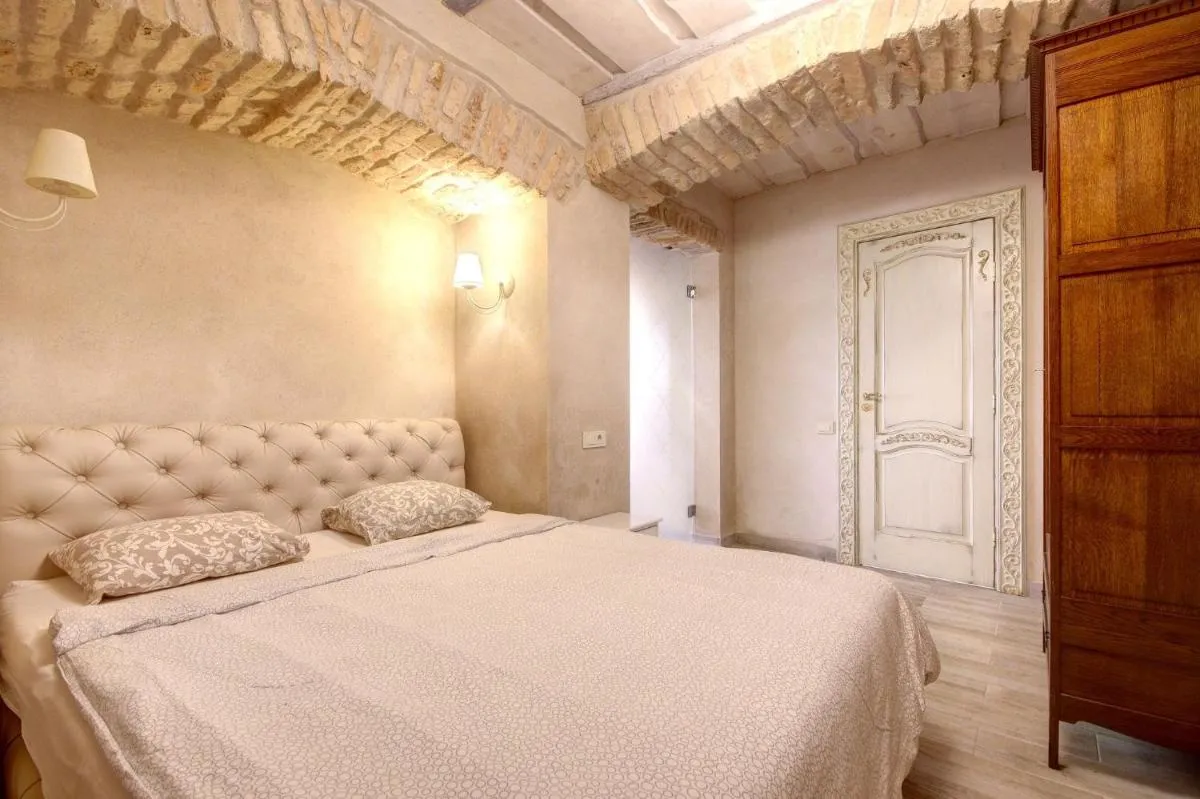 Image 1 of Historical apartments x Free parking SELF CHECK IN 24×7 by H&H