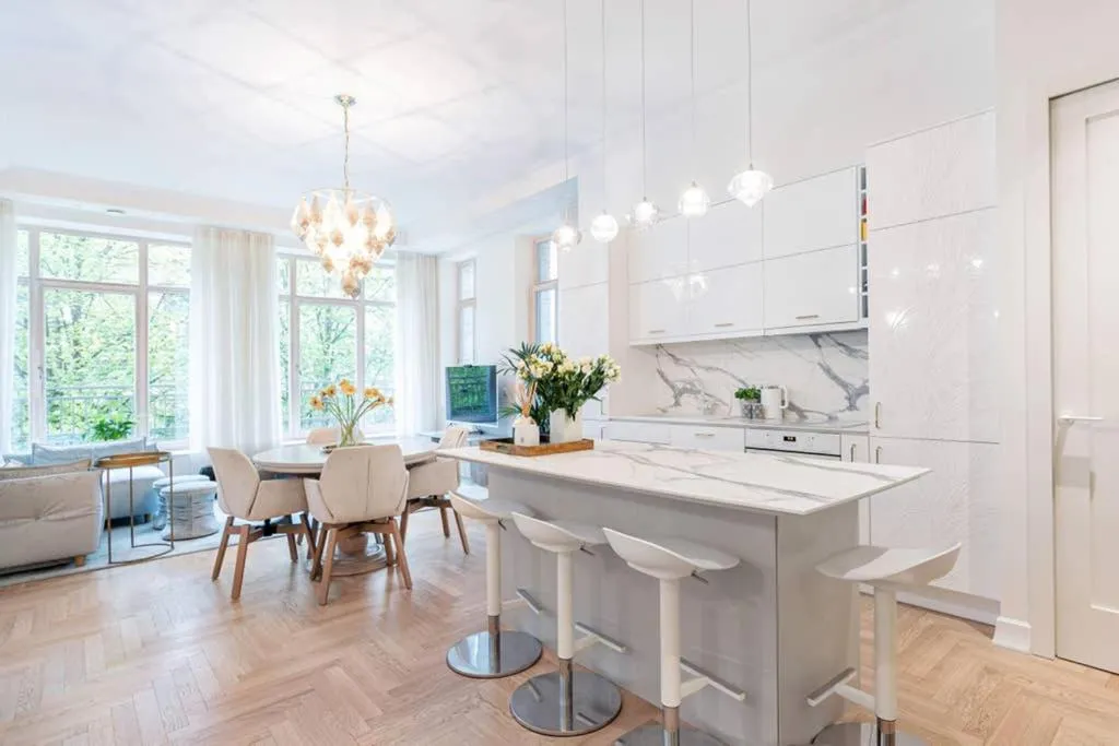 Image 6 of Jogailos Residence peaceful Old Town luxury 3 bdr, 2 bthr, FREE GARAGE, top-speed WIFI