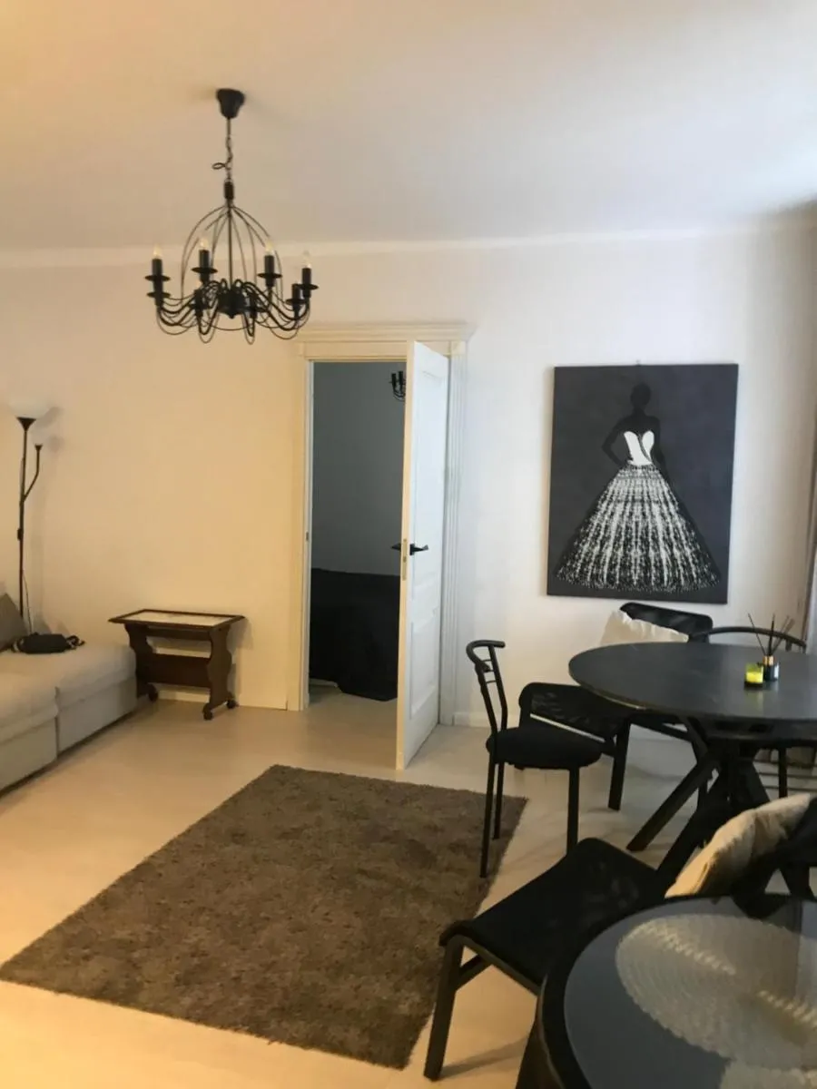 Image 3 of Luxury Old Town apartment