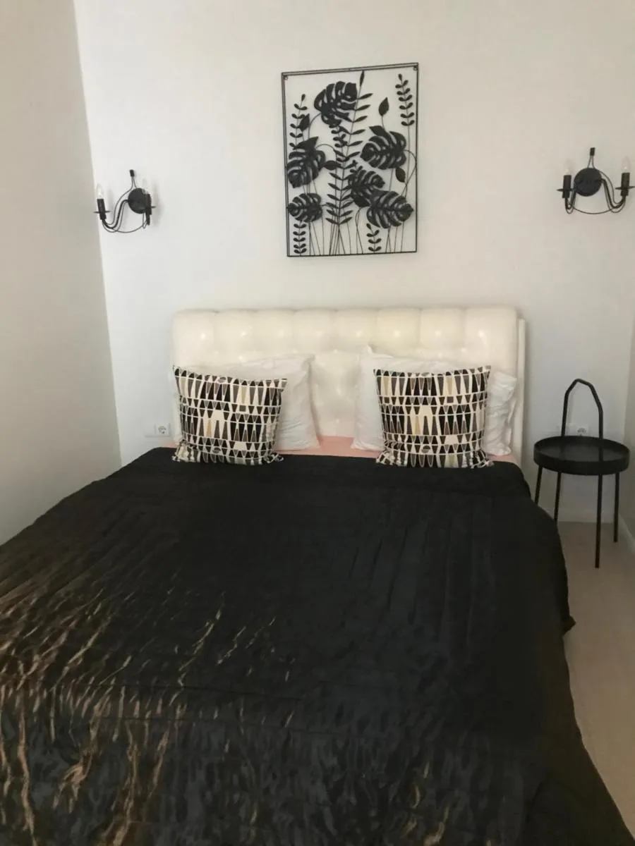 Image 5 of Luxury Old Town apartment