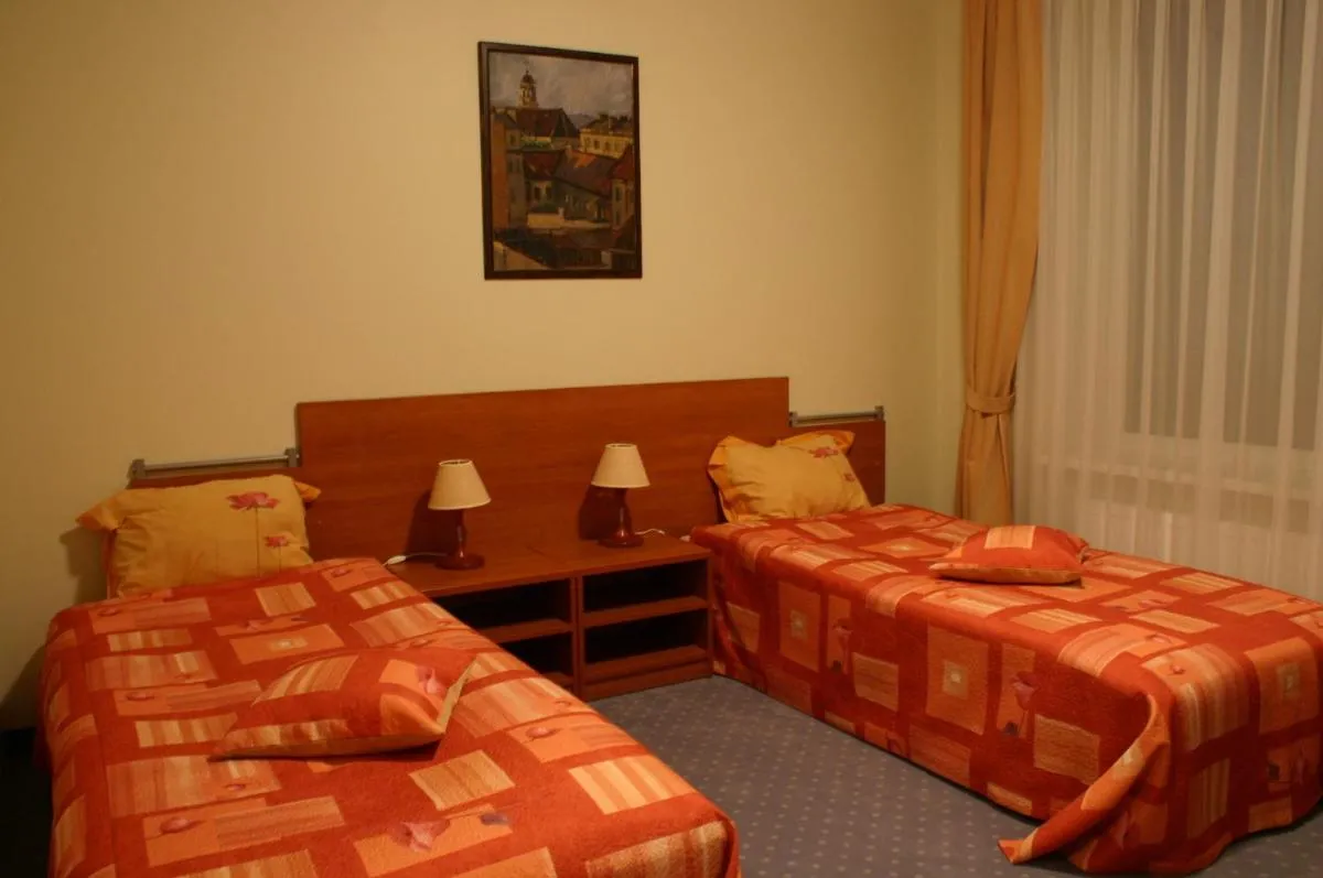 Image 5 of Motel Paradise