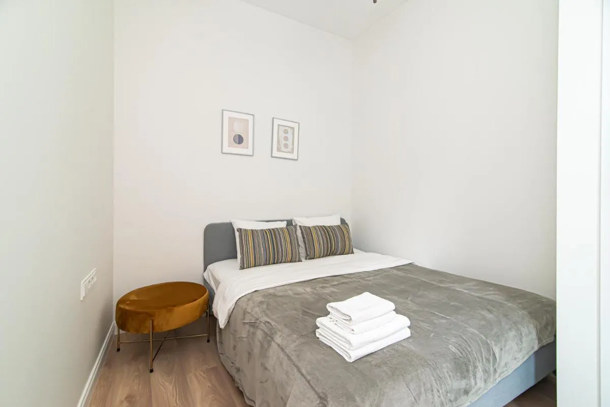 Image 6 of New & Stylish Old Town Apartment by URBAN RENT