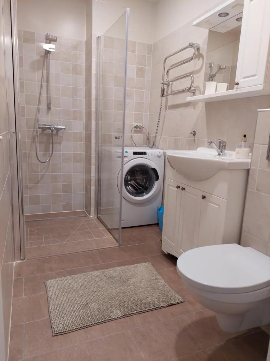 Image 2 of New apartment in the city center, free parking