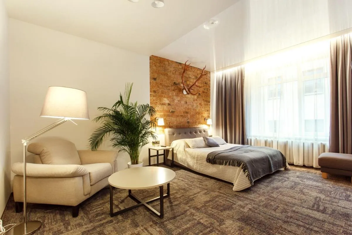 Image 2 of Old Town Trio Apartments
