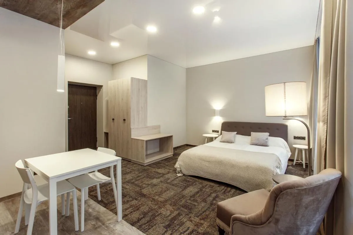 Image 4 of Old Town Trio Apartments
