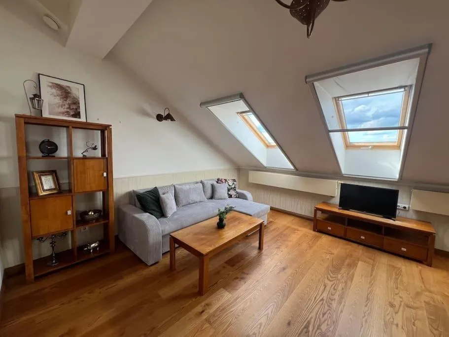 Image 2 of Old Town apartment with Free Parking