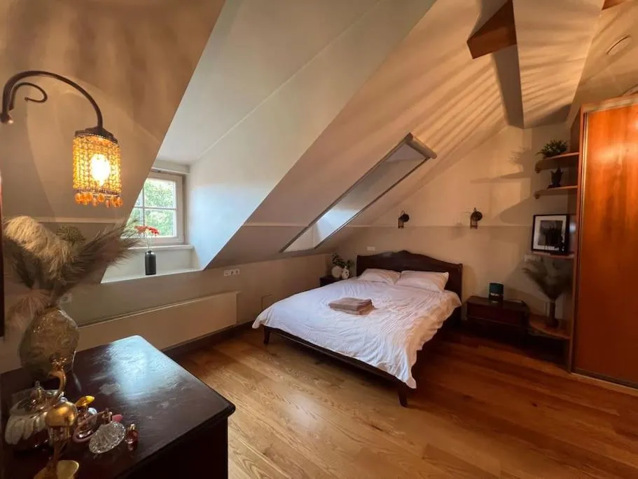 Image 1 of Old Town apartment with Free Parking