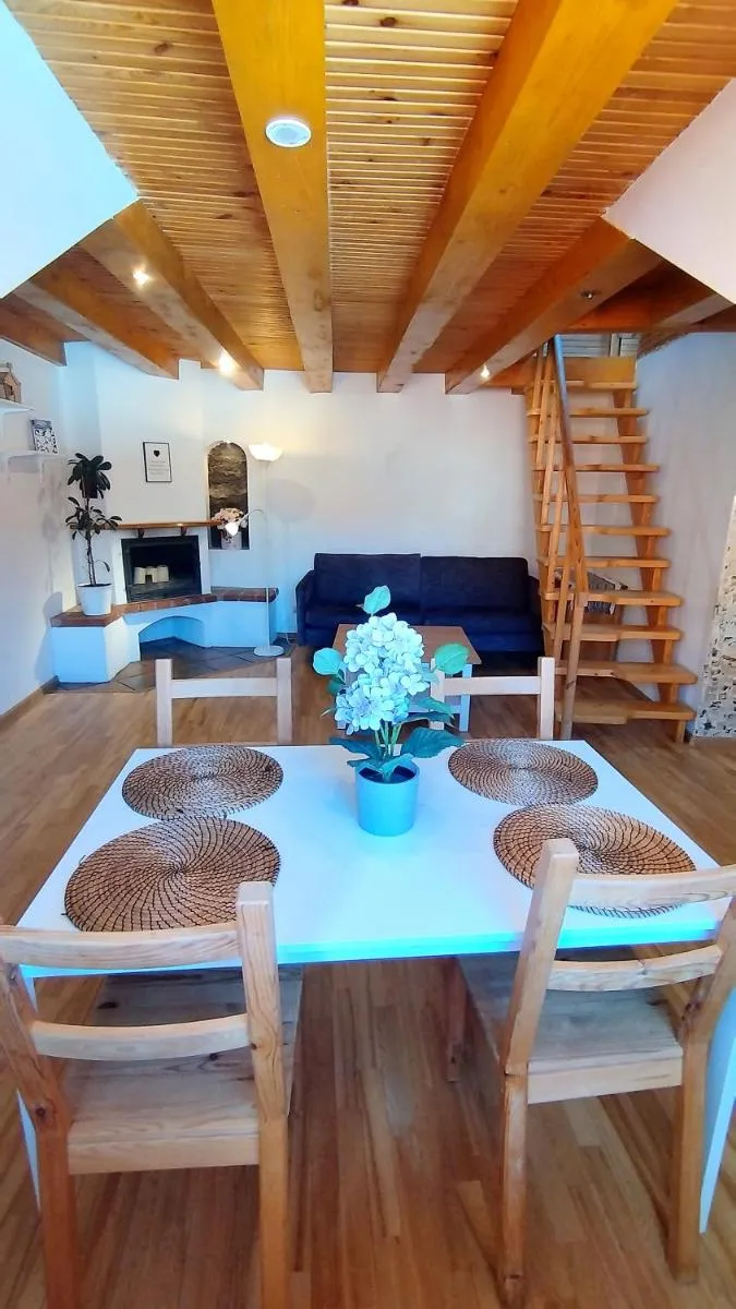 Image 3 of PRIVATE SAUNA & 4 bedrooms Old Town Rooftop Apartment