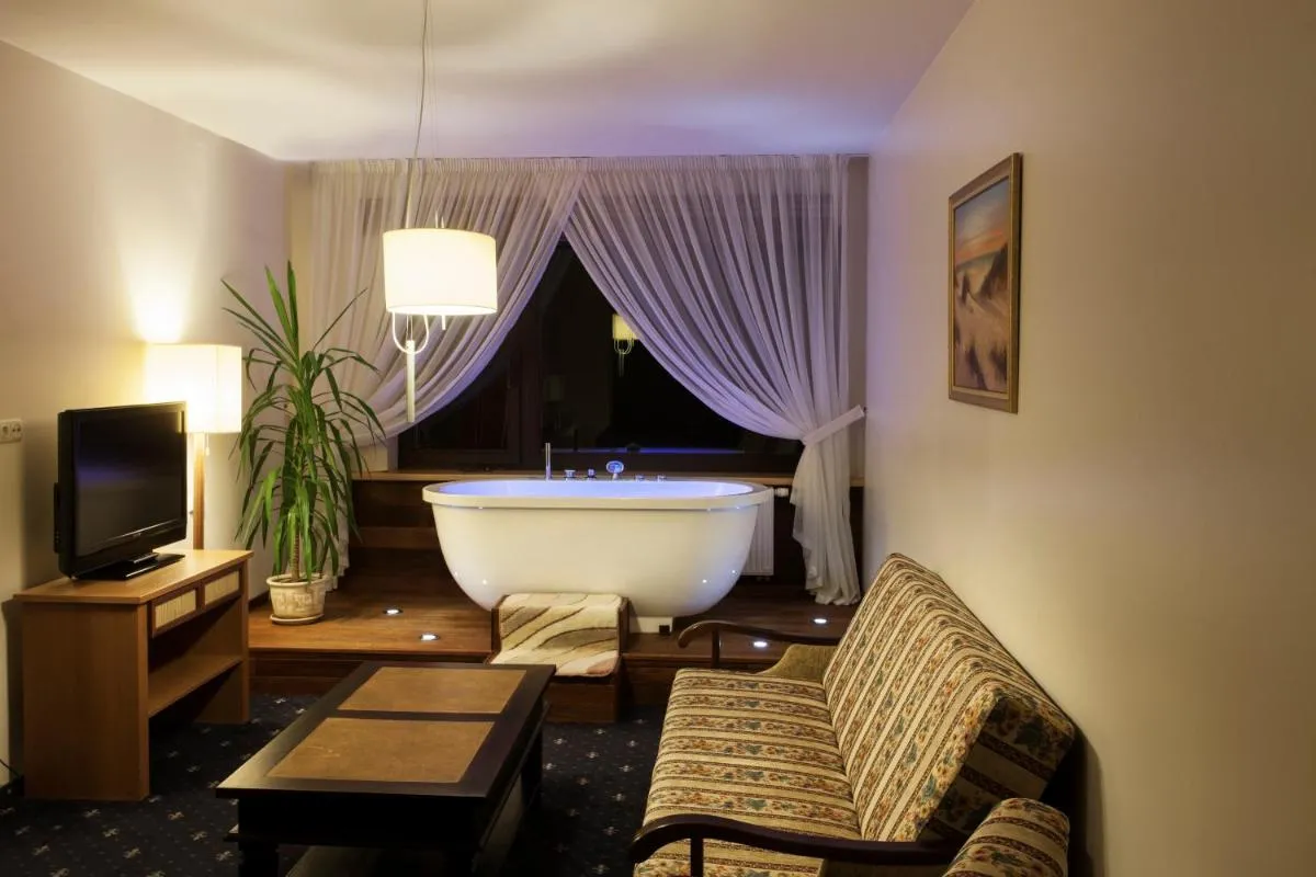 Image 5 of Park Villa Hotel