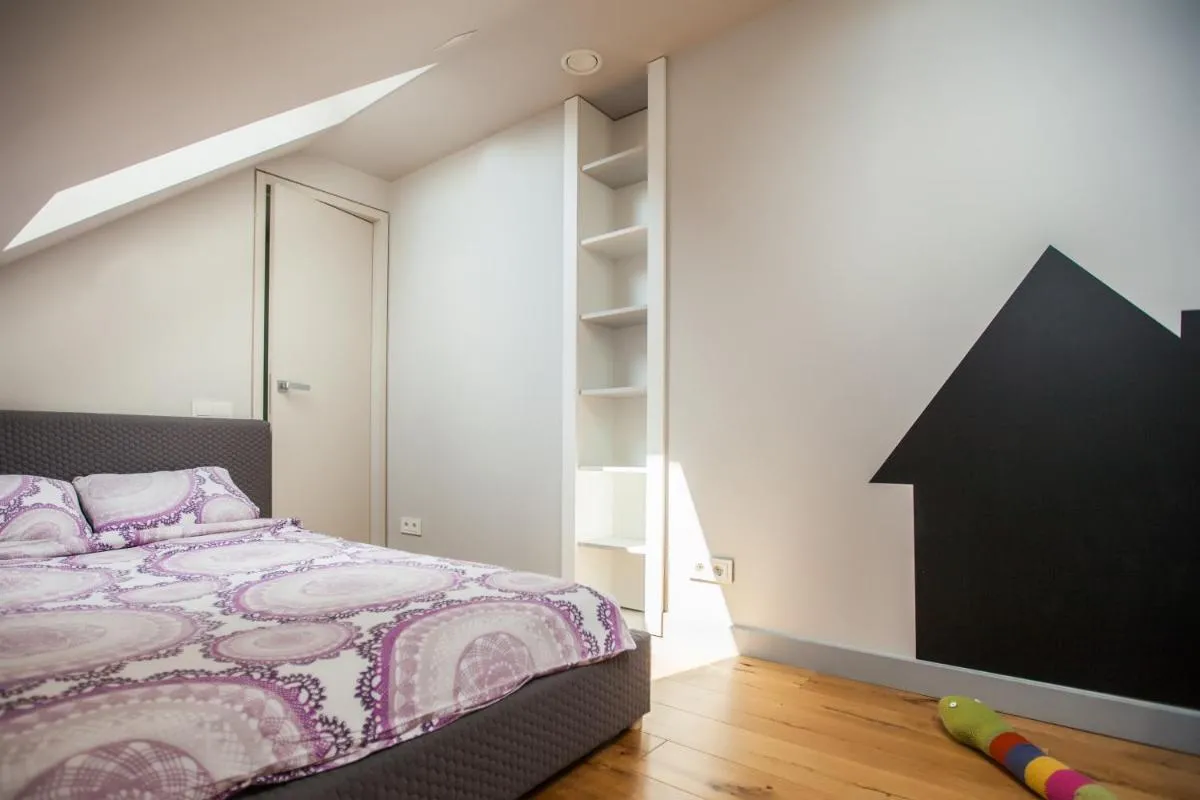 Image 6 of Penthouse in the City Center