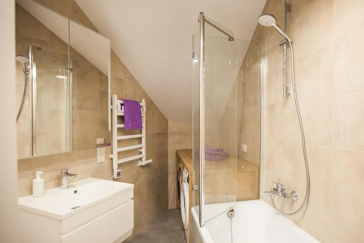 Image 2 of Penthouse in the City Center