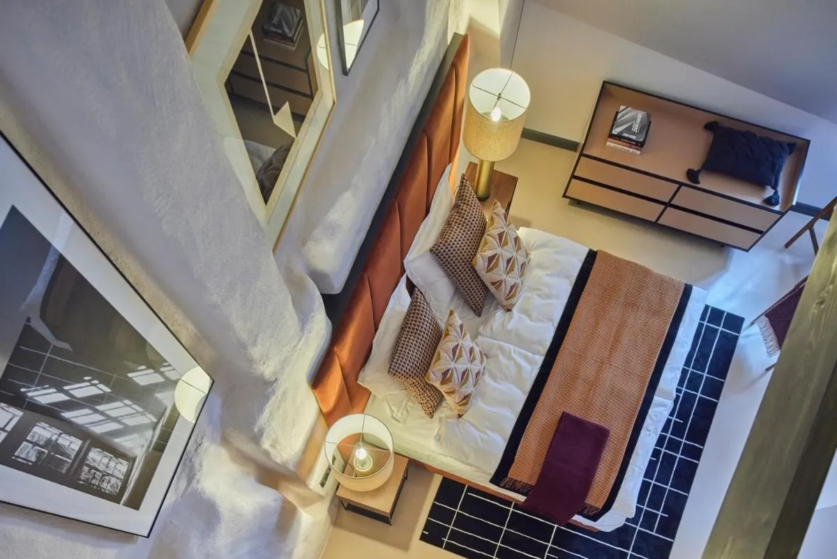 Image 3 of ROOMA Apartments