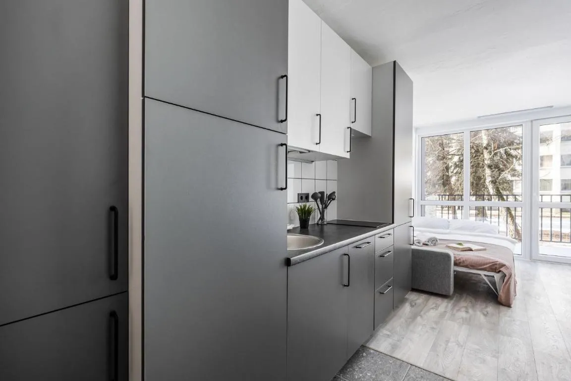 Image of River To The City – Studio 7 Apartment