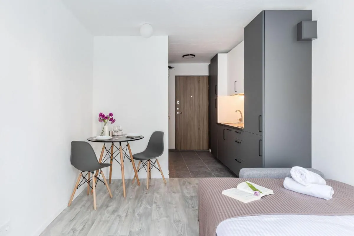 Image 1 of River To The City – Studio 7b Apartment