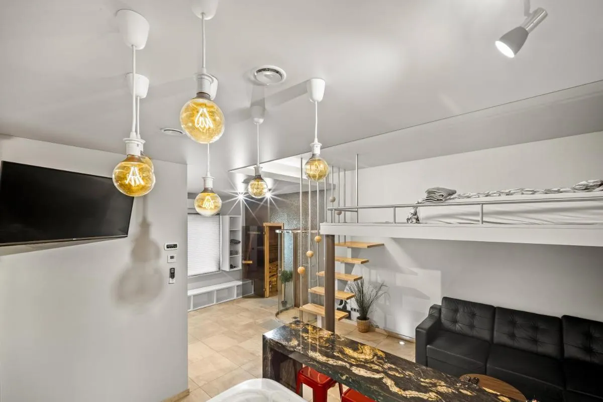 Image 5 of Secret Lounge – Cozy Studio with Sauna and Jacuzzi