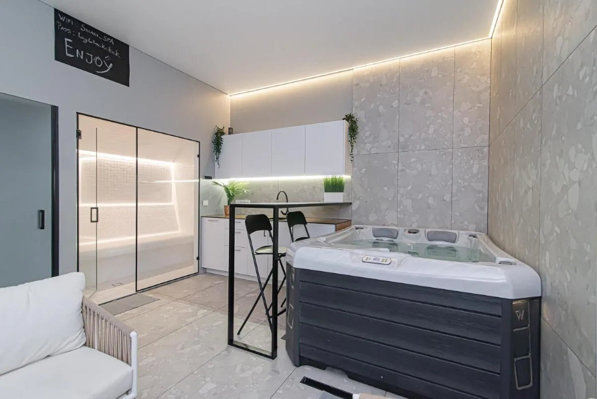 Image 6 of Secret SPA