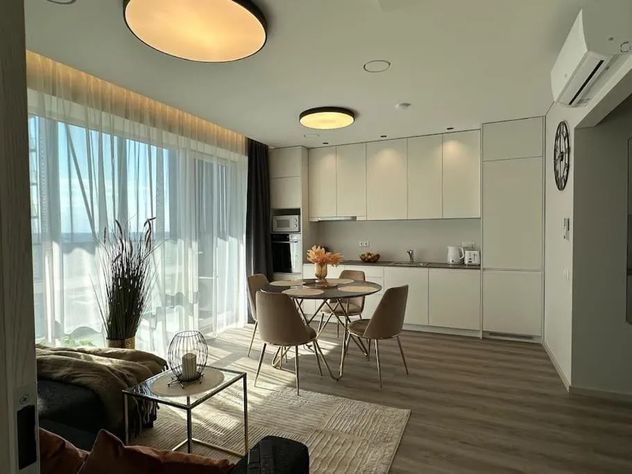 Image 1 of Skylum 17th Floor Apartment