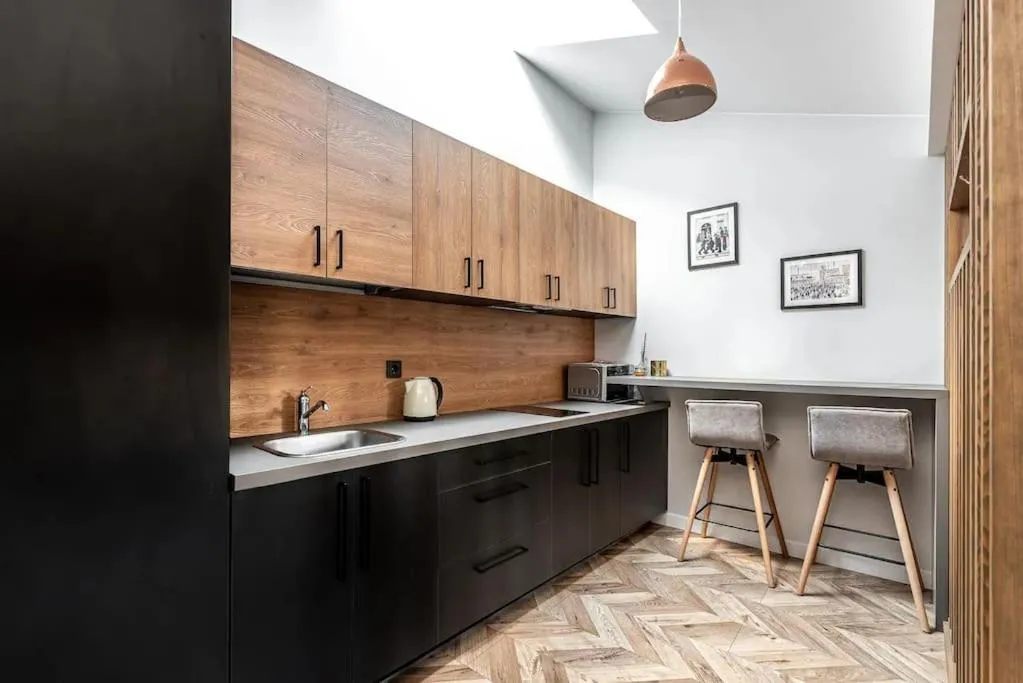 Image 3 of Studio apartment in Oldtown #F