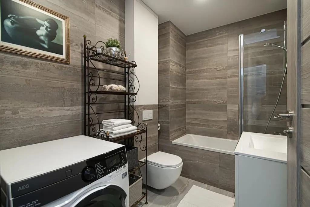 Image 2 of Stylish and Cosy 1-bedroom Apartment by URBAN RENT
