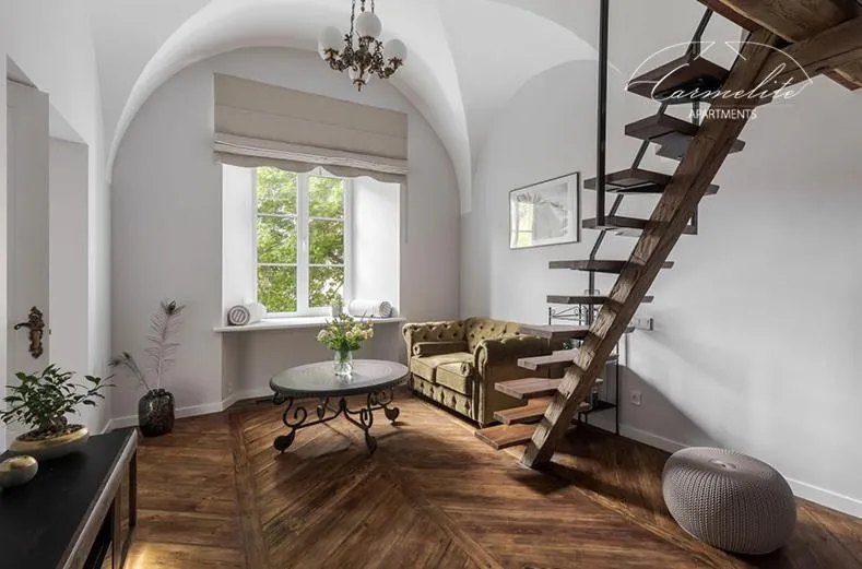 Image 1 of Vaulted Carmelite apartment